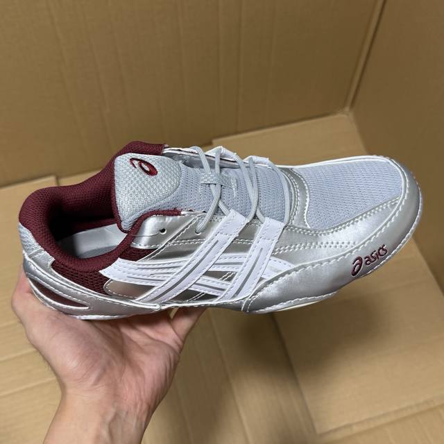 170 外贸版亚瑟士Ync系列！ 尺码36-46全码输出！ 各大平台专供批次！品质如图所示，材质 版型 细节也是做的相当到位！ 编码Ab215869！