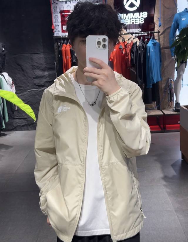 模特图 供p230 The North Face 北面情侣款Windwall夏季溯水系列透气皮肤衣男女同款防风防泼溅水防晒服户外运动轻薄外套防风 Upf50+