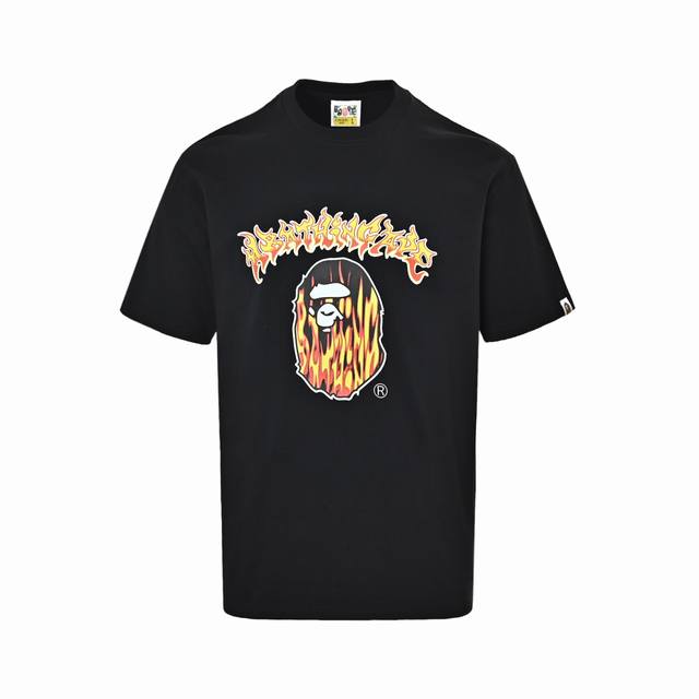 本地自取：140 Bape 火焰猿人头字母印花短袖 32支双纱面料克重280克纯棉重磅营造的 纺织密度高 垂感佳 不易变形 厚织感加上紧密纺纱工艺 不会影响