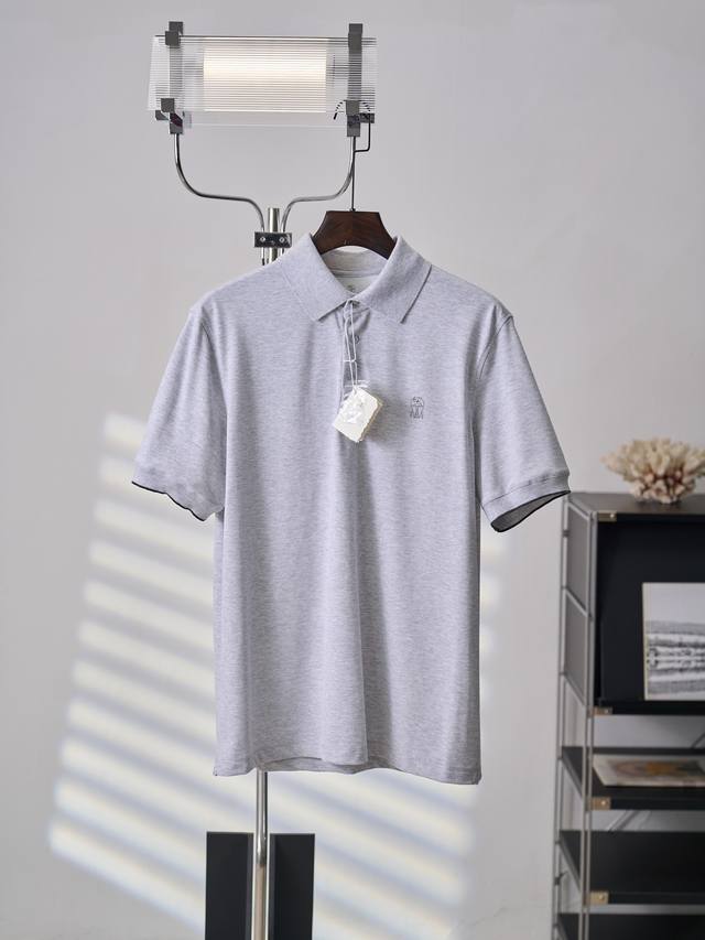 190 实物挂拍 Brunello Cucinelli Bc图案印花马球polo衫 现货 S M L Xl 面料选择： 选用高支精梳棉珠地面料，通过标志性