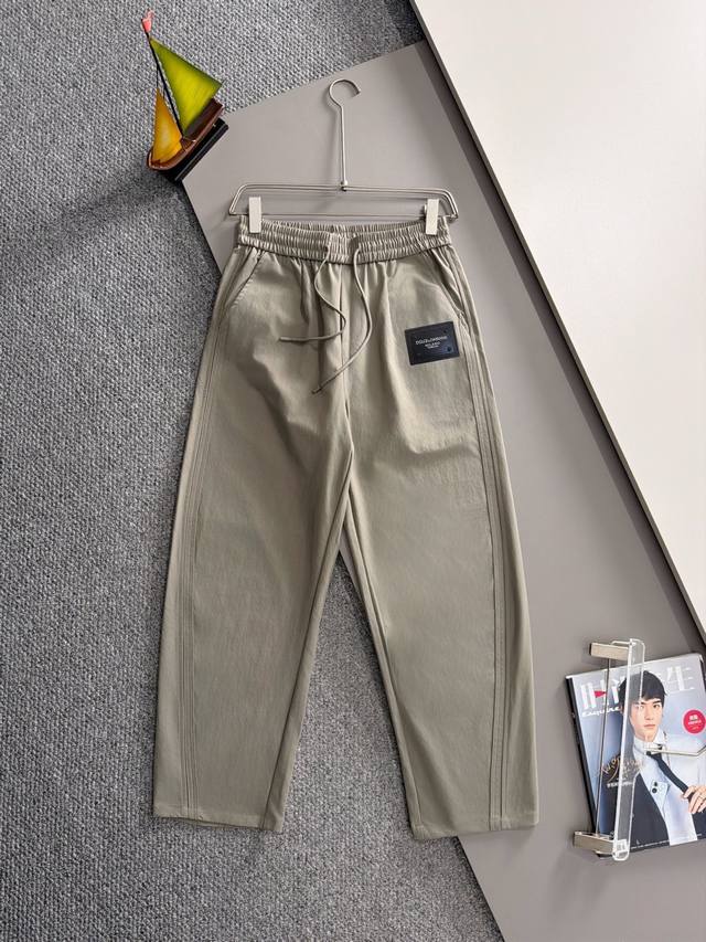 p240 Dolce & Gabbana 2026 Spring/Summer New Casual Pants. Made with custom-made,