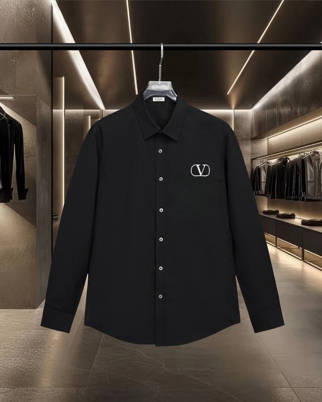 170 Valetino*华伦天奴 爆款来袭 经典款胸前字母Logo印花长袖衬衫 2026Ss官网新款长袖 衬衫 衬衣，精美印花Logo 高端版本，专柜定制面料