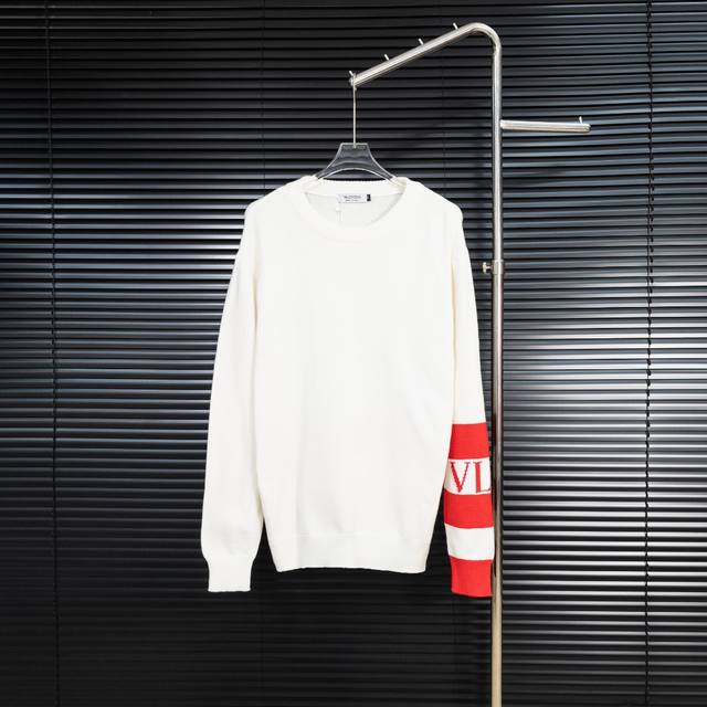180 款式：华伦天奴Vt拼接针织毛衣 尺码：S-Xxl 面料：羊毛混纺 辅料：全套定制原版辅料