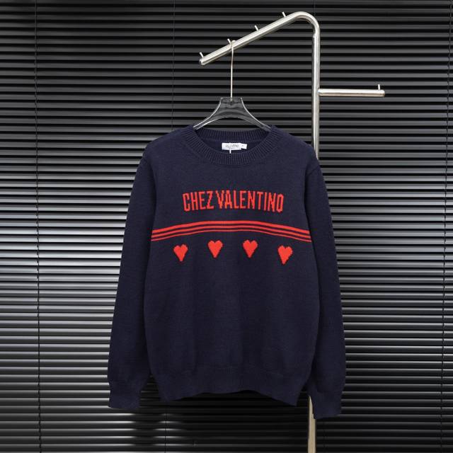 190 款式：Vt华伦天奴爱心针织长袖毛衣 尺码：S-Xxl 面料：羊毛混纺 辅料：全套定制原版辅料 无性别区分 男女同款