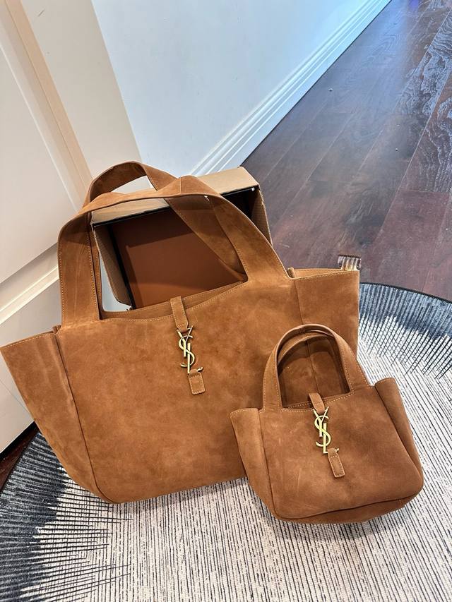 p250 p270 Gift Box Packaging YSL New Shopping Bag Size 18cm 33cm Extra Large Cap p250 p270 Gift Box Packaging YSL New Shopping Bag Size 18cm 33cm Extra Large Cap