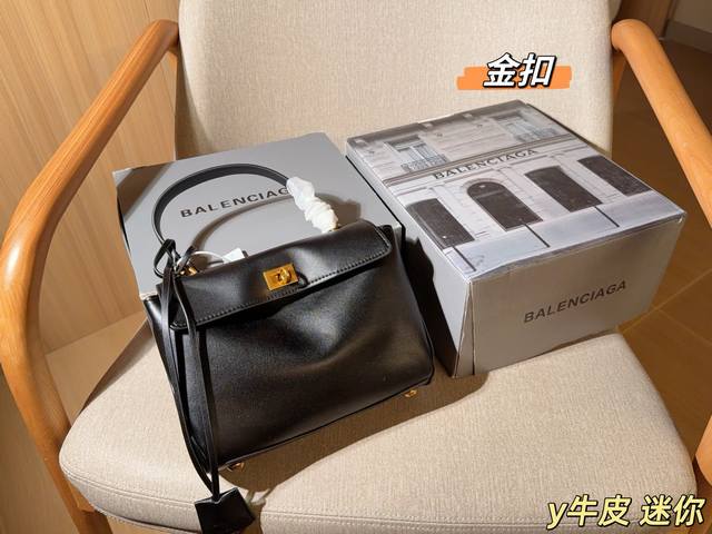 360 牛皮 迷你 Balenciaga巴黎世家 新品Rodeo手提包～托特包～单肩斜挎～ 尺寸22×16×8 礼盒包装Y