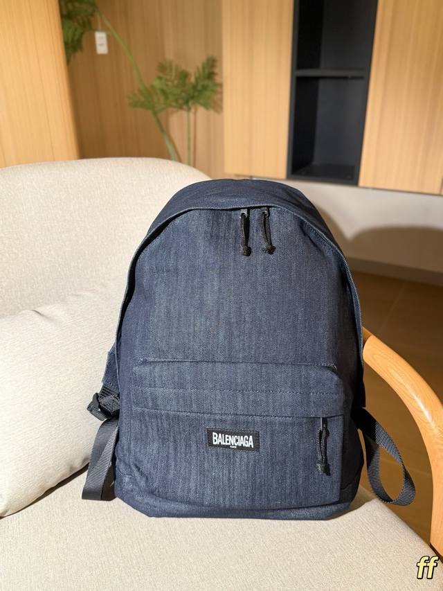 310 无盒 巴黎世家 Balenciaga 牛仔双肩包 度假旅行必备！ 尺寸：36×45×15 Ff