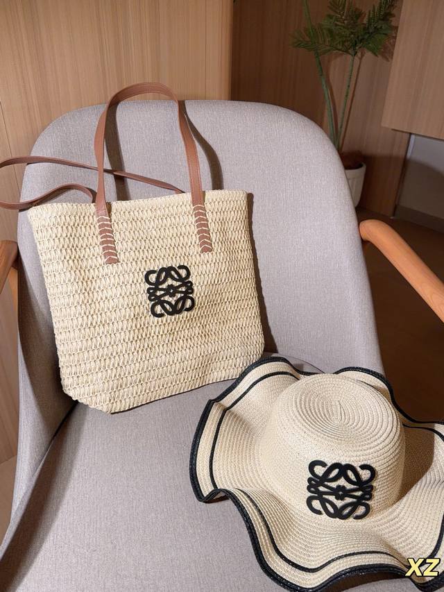 190 Loewe罗意威 草编拉菲草编织托特包 尺寸：26×32×10 飞机箱Xz