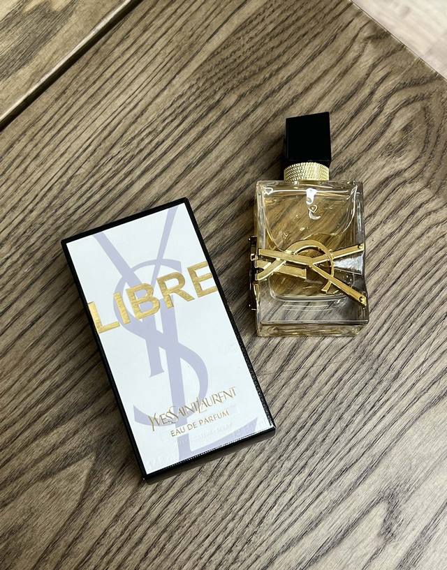 110 Original Quality YSL Eau de Parfum (50ml) Top Notes: Mandarin Orange, Lavend