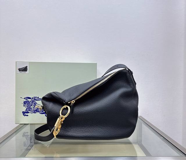 p1140 Top-tier original quality, Burberry's latest equestrian backpack crafted f