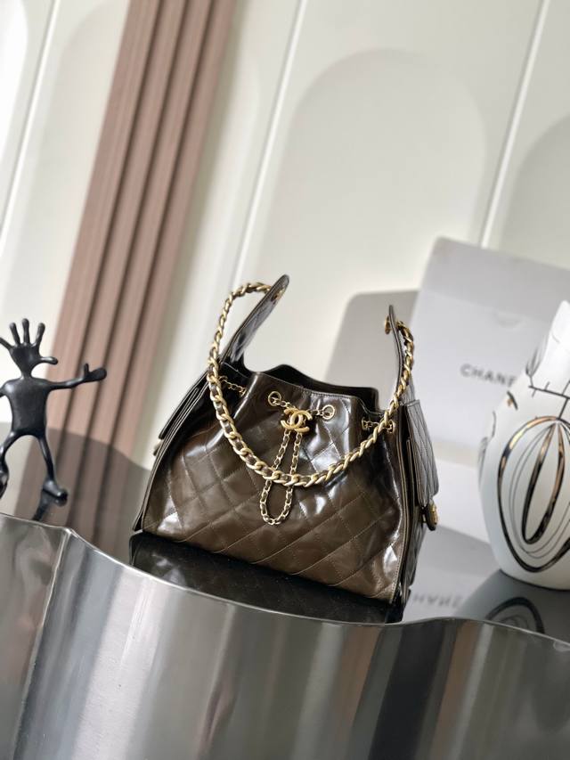 p1370 Chanel 25 Bag Hobo Leather + Vintage All-Steel Hardware Size: 30*26*14cm S