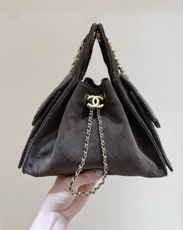 p1370 Reddish-brown suede bag has arrived! 25K High-End Ready-to-Wear Collection