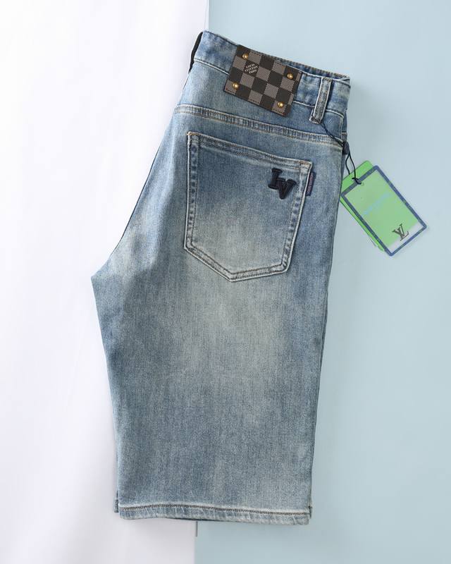 #Jap180 Lou V 2026 Summer New Arrival, Men's Retro Washed Denim Shorts with LV L #Jap180 Lou V 2026 Summer New Arrival, Men's Retro Washed Denim Shorts with LV L