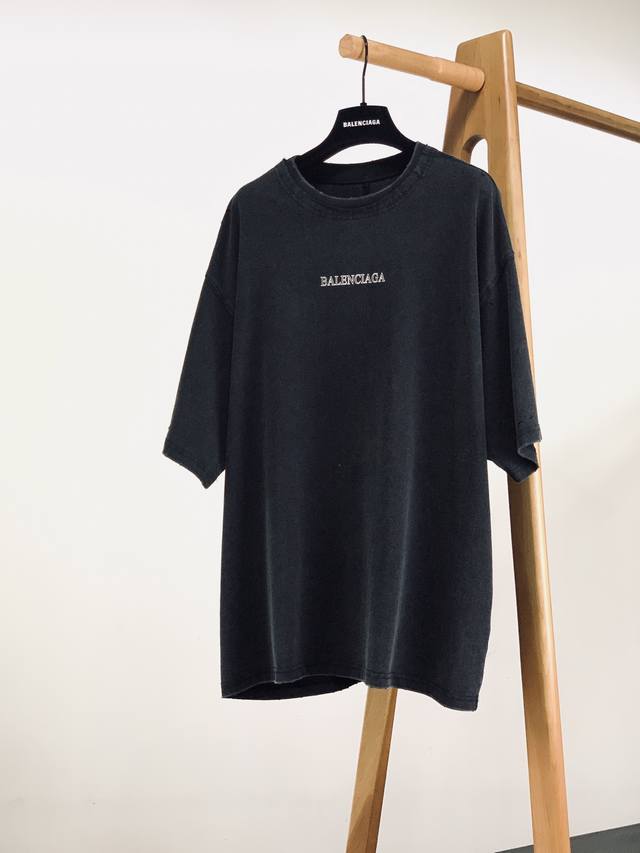 p270 Balenciaga 2026 Spring/Summer New Arrival Classic Distressed Short-Sleeve T
