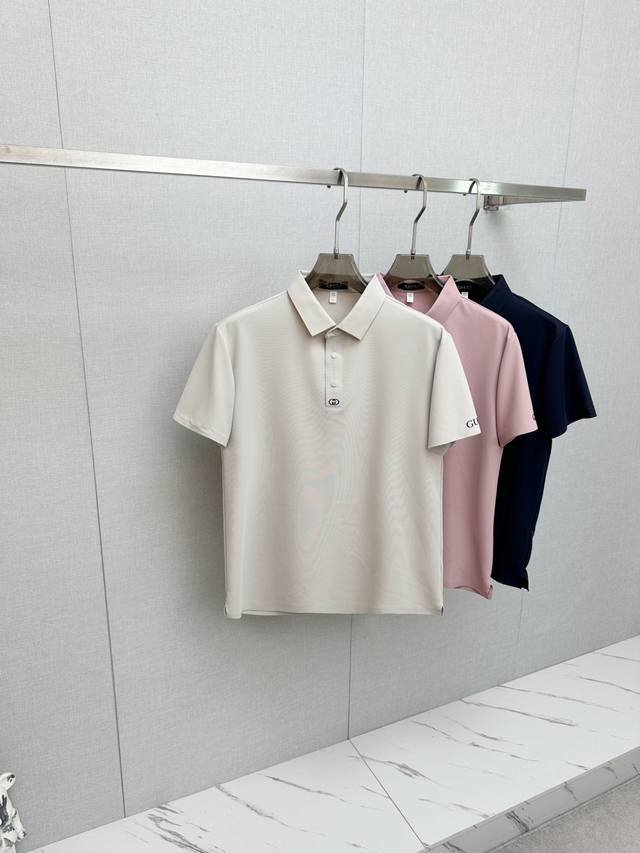 p240 Gucci 2026 Spring/Summer New Arrival, Latest Boutique Style, Collared Short p240 Gucci 2026 Spring/Summer New Arrival, Latest Boutique Style, Collared Short