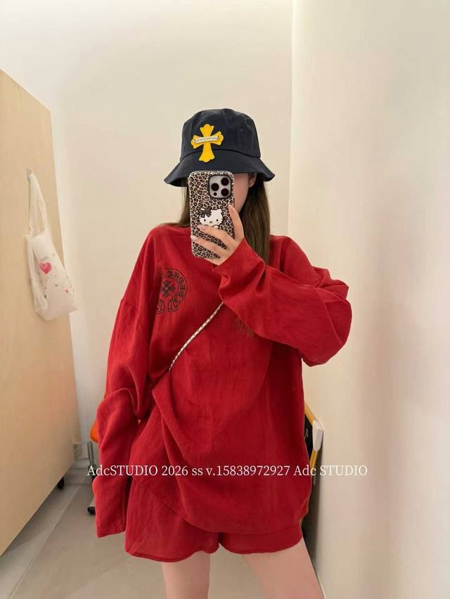 上新250 货号92935货爆款克罗心套装,网红抢货爆款,赚钱大爆款,白红卡3色 上新250 货号92935货爆款克罗心套装,网红抢货爆款,赚钱大爆款,白红卡3色