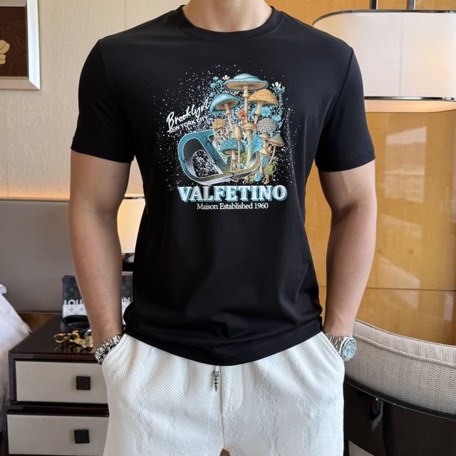 p160 Valentino 2026SS Year of the Horse Spring/Summer Premium Short-Sleeve T-Shi p160 Valentino 2026SS Year of the Horse Spring/Summer Premium Short-Sleeve T-Shi