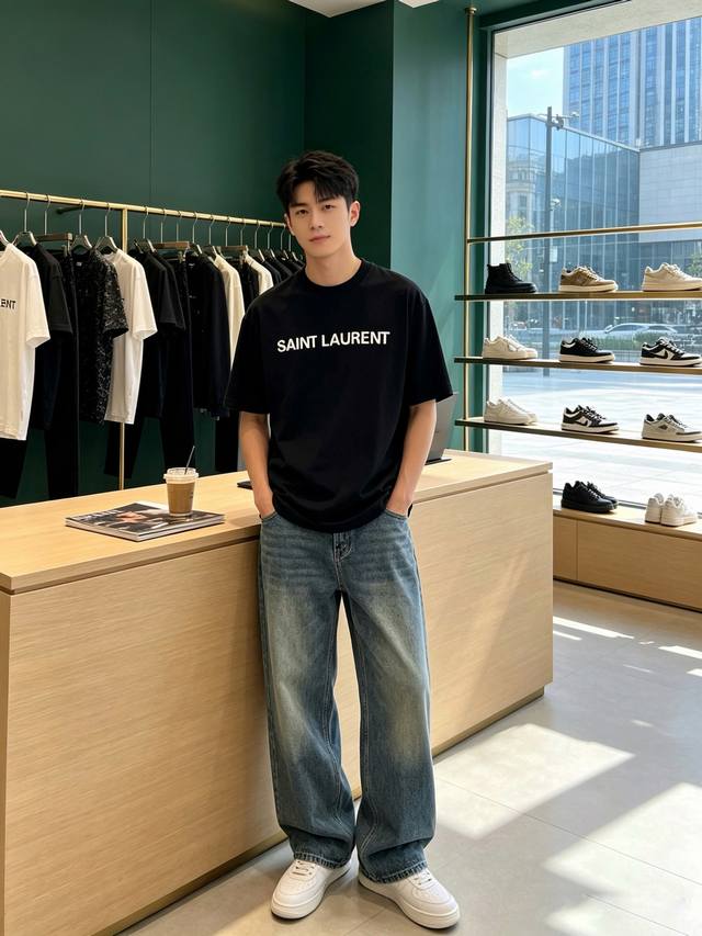 p200. Saint Laurent new original men's casual short-sleeved shirt, high-end cust