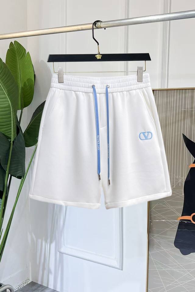 p190 Valentino premium shorts collection, Spring/Summer 2026 new casual shorts! p190 Valentino premium shorts collection, Spring/Summer 2026 new casual shorts!