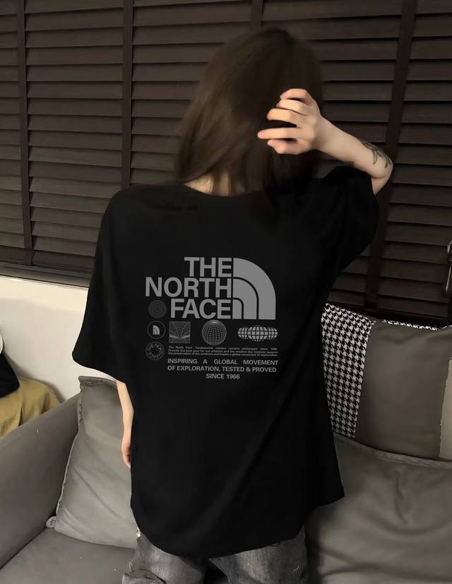 退换20天 170 The North Face 北面短袖男女同款半袖T恤 面料采用260G双纱纯棉面料、经过高温预缩处理，配套同缸1X1螺纹，反复水洗不易