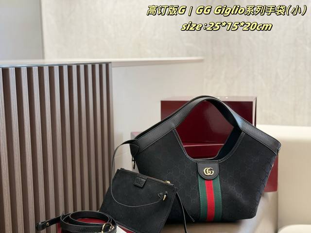 p180 小号 配盒子 Gg Giglio系列手袋 小 Gucci Giglio系列包身采用品牌经典Gg老花帆布，搭配标志性红绿织带，辨识度拉满；包口饰有互