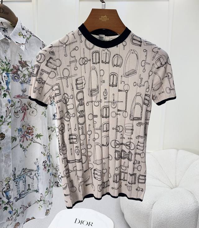 p660 Hermes 2026 New Equestrian Print Knit Short-Sleeve T-Shirt, cashmere and si