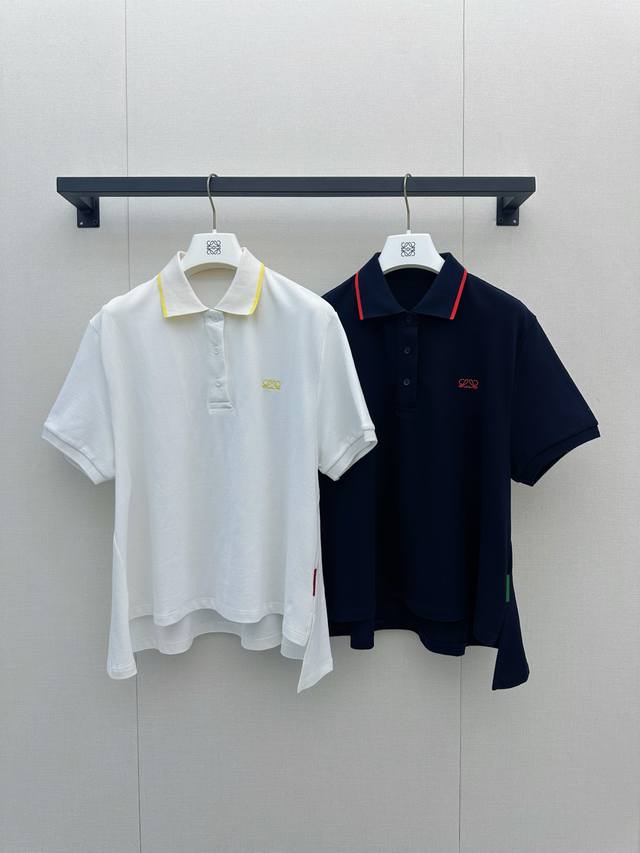 p230 Loewe Asymmetrical Collared Top with a loose fit that's incredibly forgivin