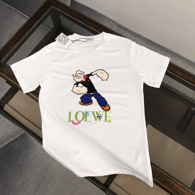 p180 Loewe Summer New Crew Neck Short Sleeve T-Shirt! Pure cotton fabric, the fe