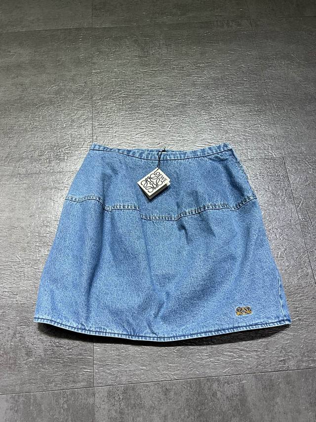 p330 Original high-quality women's clothing with packaging. Loew* Loewe original