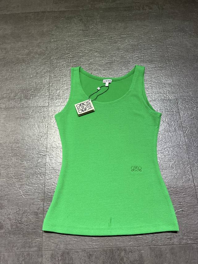 p180 Original Loew* Women's Vest with Packaging. Original design, Loew* women's