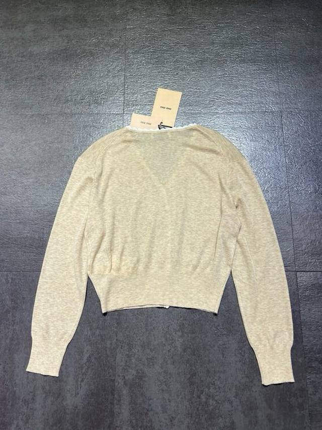ppp330 Original development of Miu Mi** 2026 early autumn new women's V-neck but