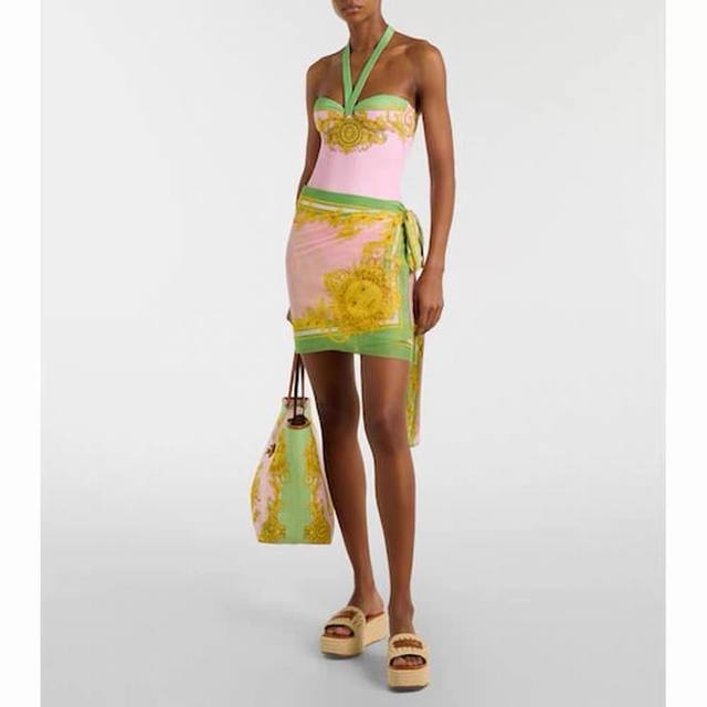 Style No. D26072384 Versac* New Resort Style Baroque Retro Print Two-Piece Swims