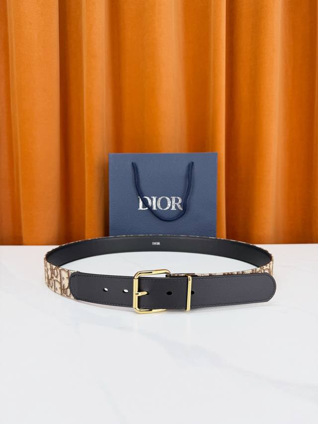 p200 Dior, 3.5cm wide. This belt, from Jonathan Anderson's first collection for