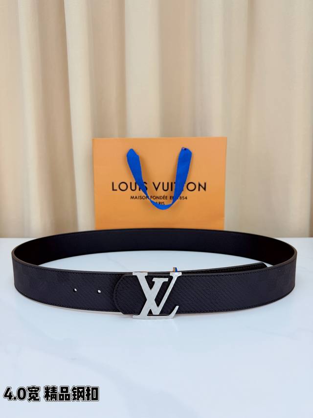 Lv 4.0 wide black embossed belt. The entire belt is made of black leather with a