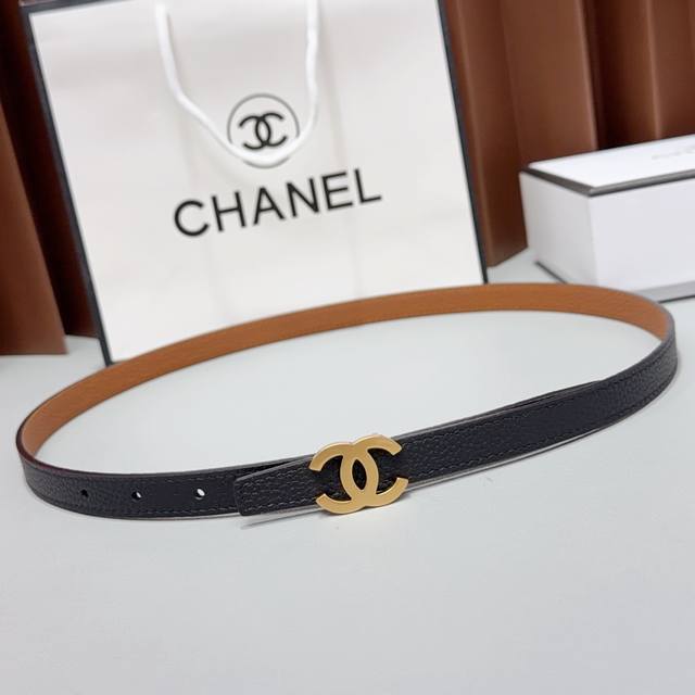 1801.5Cm Chanel belt, top-grain cowhide, length: 75.80.85.90.95.100 Euros.