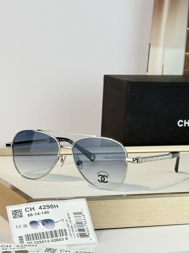 p170 Chane* Model: Ch4298H Size: 58 ports 14-140