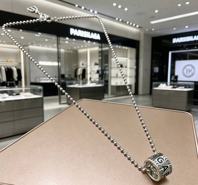 p120 原单货新品发布 巴黎世家项链 Balenciaga 新款项链专柜一致 细节做工精细 每个细节流程到位 设计工艺精细 火爆款出货 设计独特 复古风格 巴
