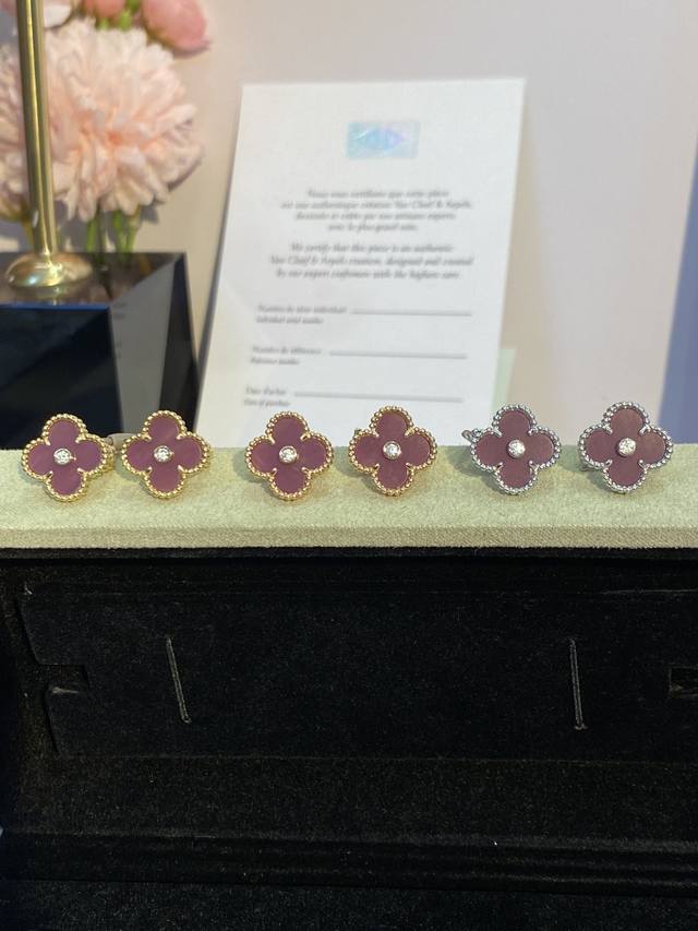 p170 V金材质Vca梵克雅宝四叶草紫罗兰中间镶钻耳拍