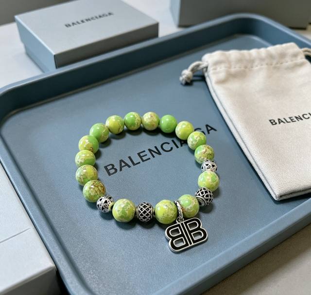 p160。 原单货新品 巴黎世家 Balenciaga手链专柜一致巴黎世家手链 男女士火爆款出货 设计独特 前卫 男女必备！码数16-25Cm