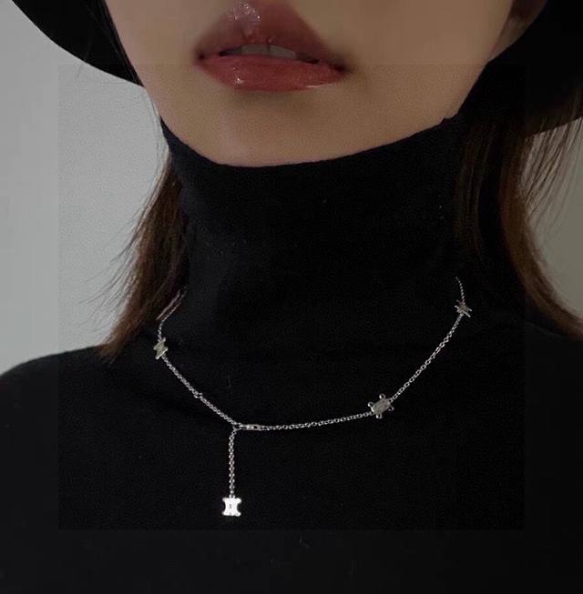 p70 Celine New Preclous Necklace - Simple and Stylish Necklace, Consistent with
