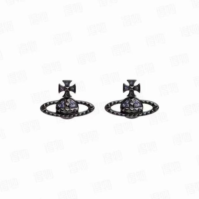 p100 西太后 Viviennewestwood 什么是快乐星球，来，这就是快乐星球！绝美土星西太后珍珠套装！西太后项链手链，重磅推荐，一定要整套入，闭眼入准