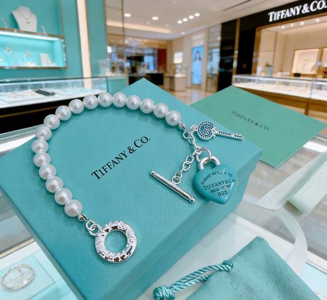 p180 Tiffany & Co. bracelet, exquisite silver version, celebrity style, vintage