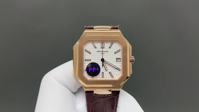 2280Factory调时不停秒，认准对版摆轮机芯，厚度8.3Mm。百达翡丽重磅推出新系列Cubitus 5821皮带腕表，皮带款式下单送定制胶带，送完为止，先