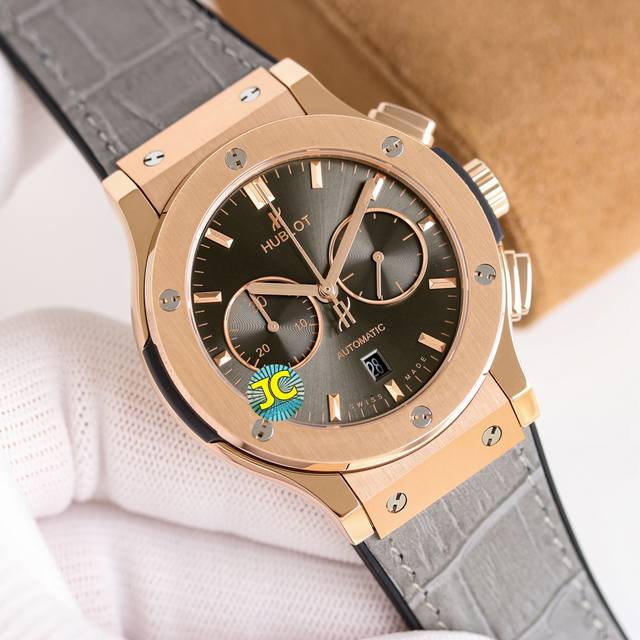 2150升级版宇舶Hublot恒宝表经典融合Classic Fusion系列，直径45Mm，表壳316L精钢，耐磨蓝宝石玻璃，施华洛世奇钻石镶嵌，进口搭载进口7