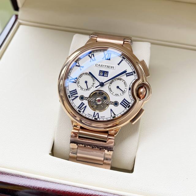 白600 金810 全新风格 典雅大气 卡地亚-Cartier 男士腕表 全自动机械机芯 矿物强化玻璃 316L精钢表壳 精钢表带 时尚潮流 商务休闲 尺寸:直
