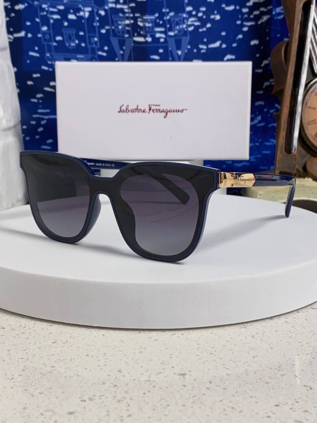 p100 Ferragamo菲拉格慕 2026夏季新款 黑超墨镜经典时尚街拍太阳镜 简约百搭欧美 男女通用