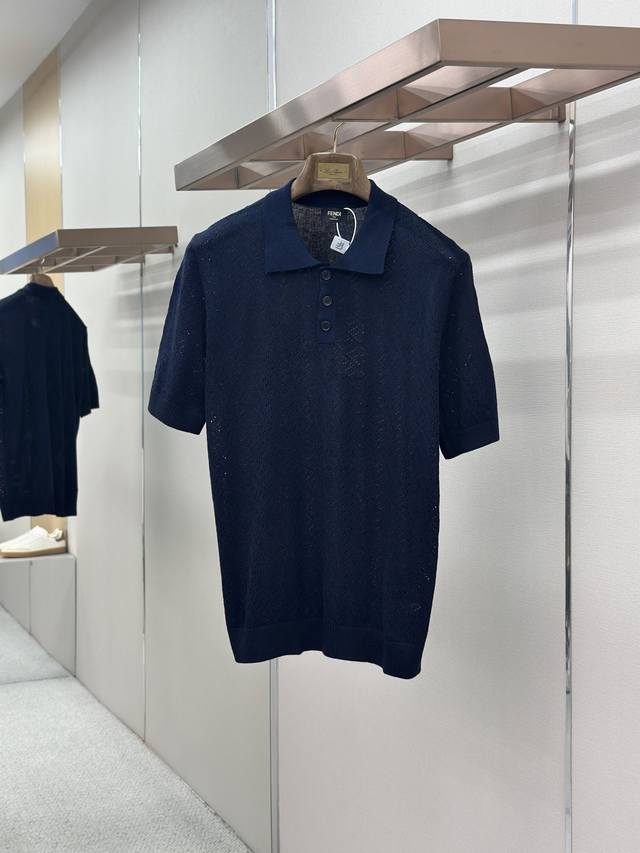 p220 Fendi Solid Color Logo Button-Up Polo Shirt Original: Purchased for 9800 (o