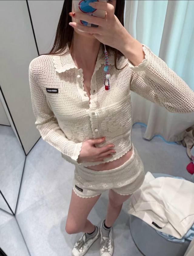 Cardigan p470 Skirt p330 Spring/Summer 2070 New Arrival Creamy White Crochet Set
