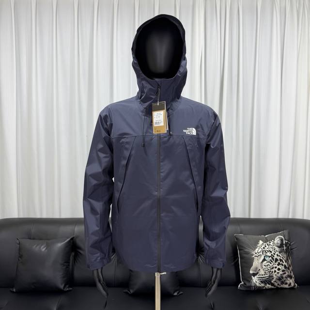 Featured Real Shots 340 | The North Face Ridgelite Outdoor Hardshell Lightweight