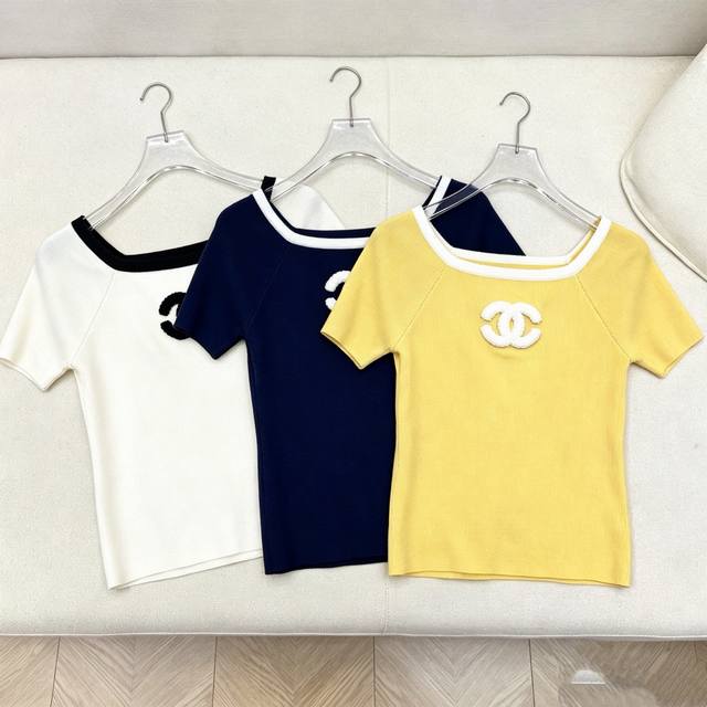 Fc, New Arrival! Chanel 26Ss New Knit Top - Size 130 ! The color-blocked design